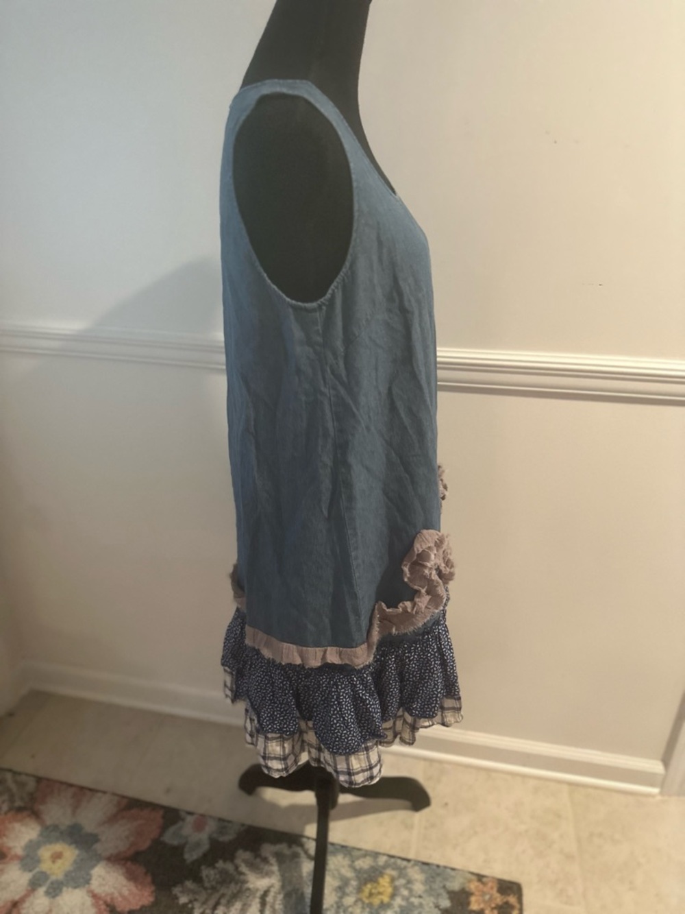 Country Dress - Picture 3 of 5